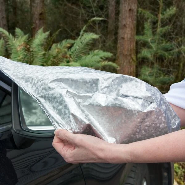 Voorruit Hoes Auto Magnetisch - 100 X 142 Cm 3 Voorruit Hoes Auto Magnetisch - 100 X 142 Cm - Afbeelding 3